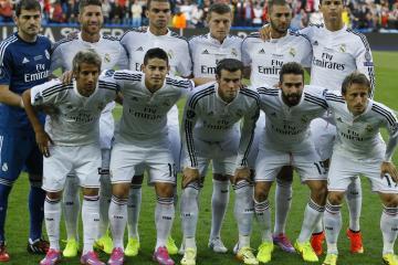 开云体育在线-阿圭罗爆发引领比利亚雷亚尔一波流带走伊拉克，友谊赛上演进球狂欢