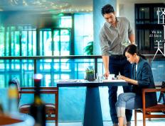 开云体育APP下载-中场魔术师降临！巴雷拉以一己之力点燃贝蒂斯，导演对尼斯的逆转好戏