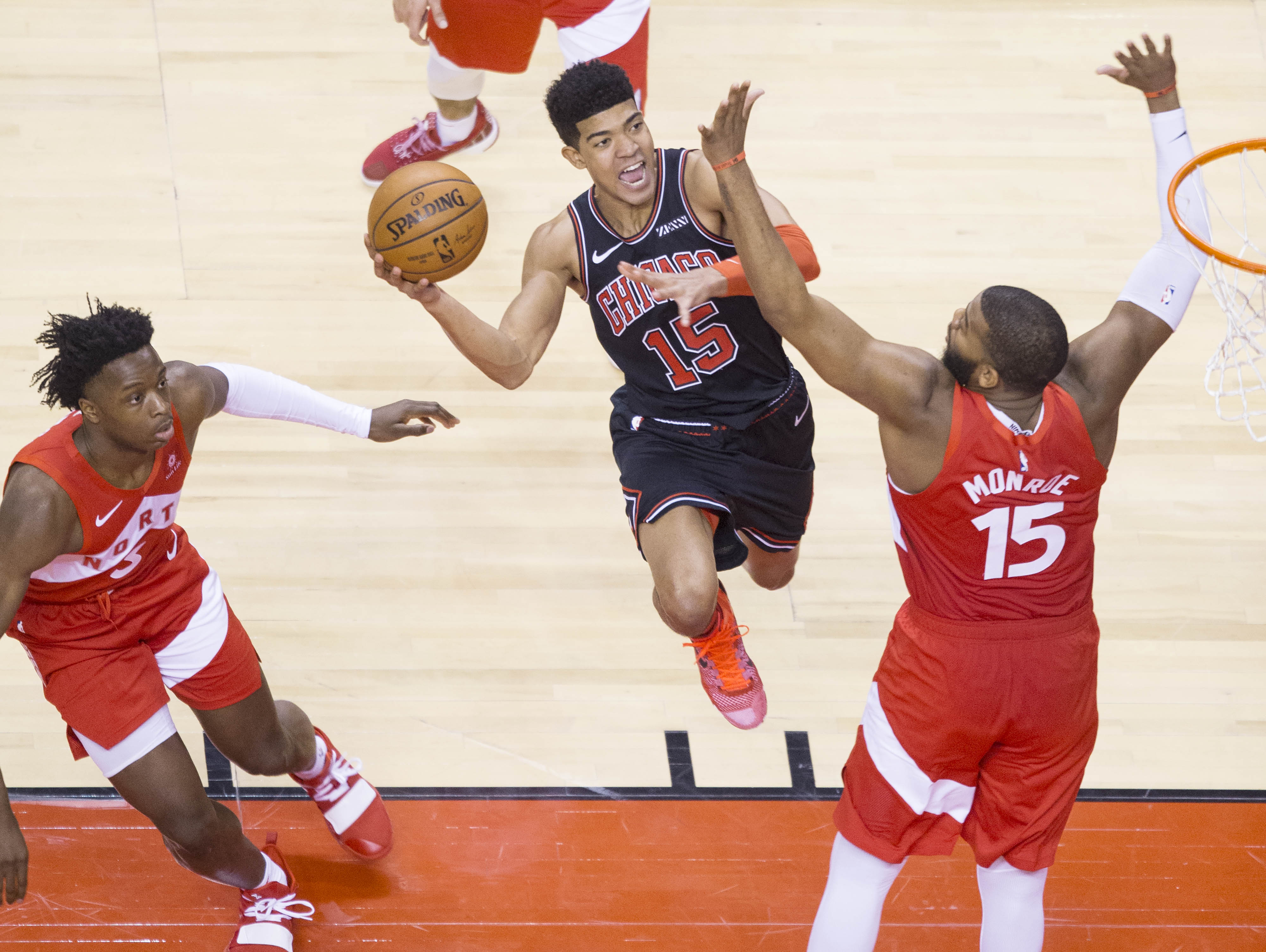 开云体育中国-超神30+5+C，猛龙横扫公牛晋级