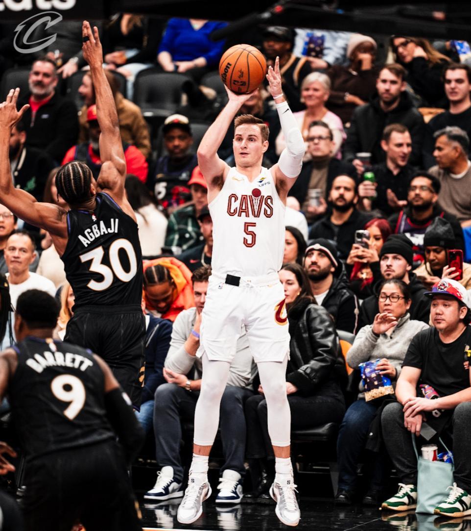 开云体育中国-关于猛龙击败骑士，伦纳德砍下24分送骑士四连败的信息