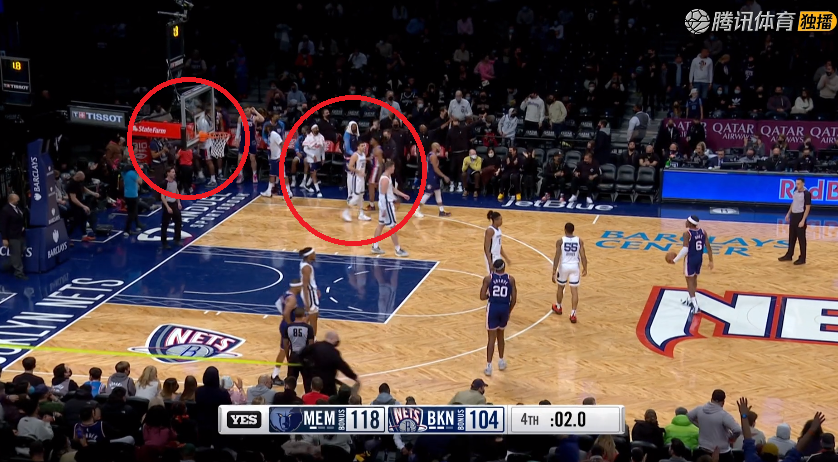 开云体育官网-灰熊不敌篮网,弗莱受伤提前退场