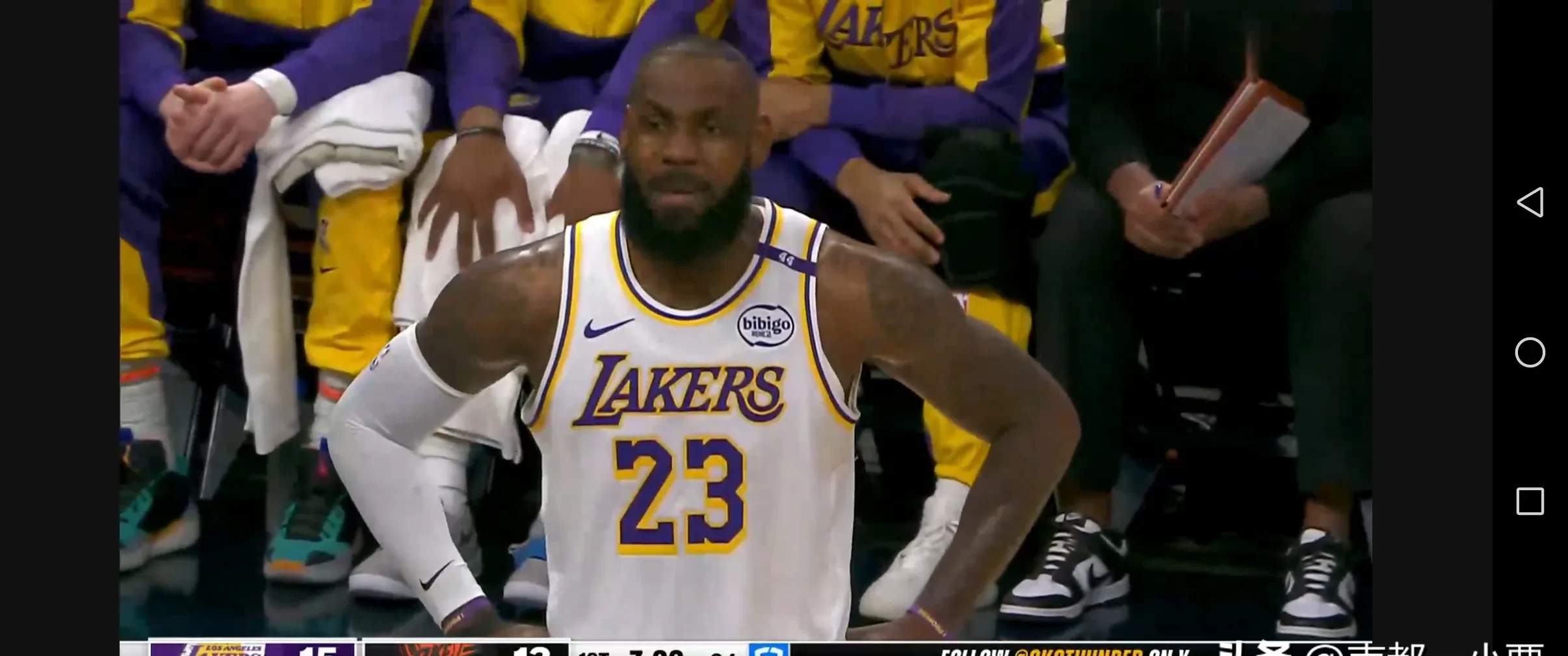 开云体育入口-包含湖人血洗雷霆，布拉德利三分雨点燃全场的词条