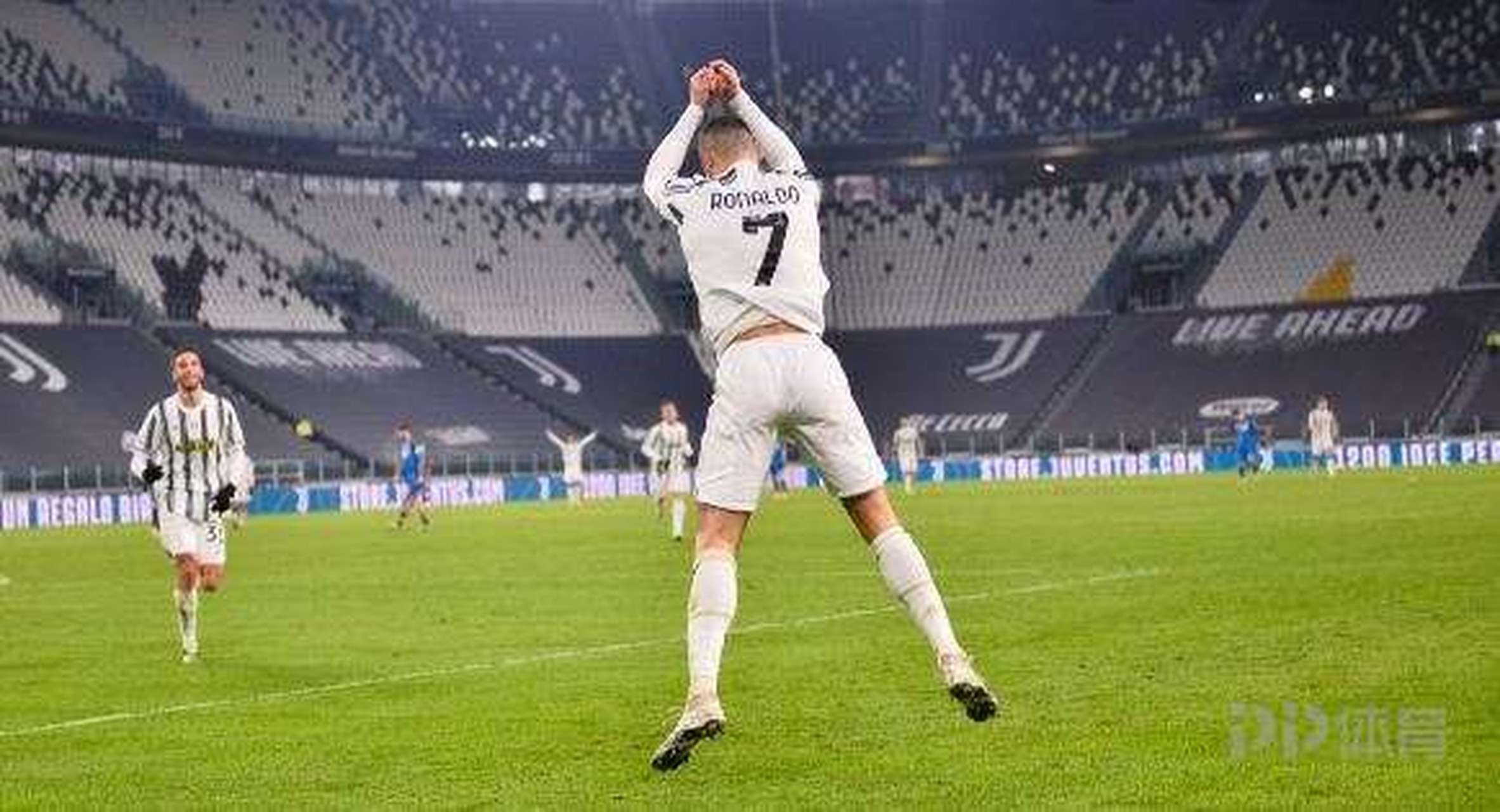 开云体育在线-日本网球队完胜澳大利亚网球队，克耶高斯制霸全场的简单介绍