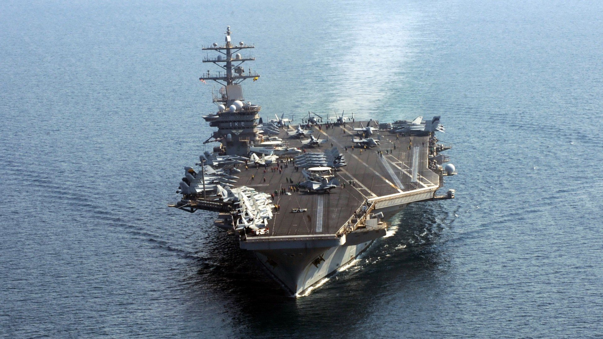 开云体育官网-新王鏖战之夜,斯通斯如何以0.2秒改写F1新王朝的序章